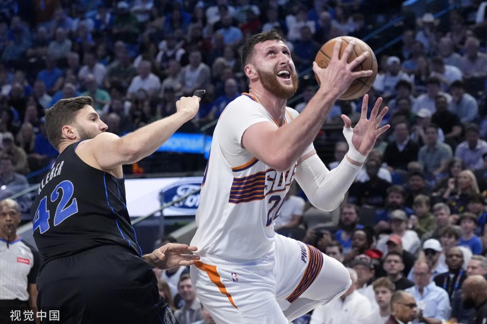 意甲战报：诺顿-库菲制胜，乌迪内斯1-2热那亚（意甲：诺顿-库菲打入制胜球，热那亚2-1击败乌迪内斯）